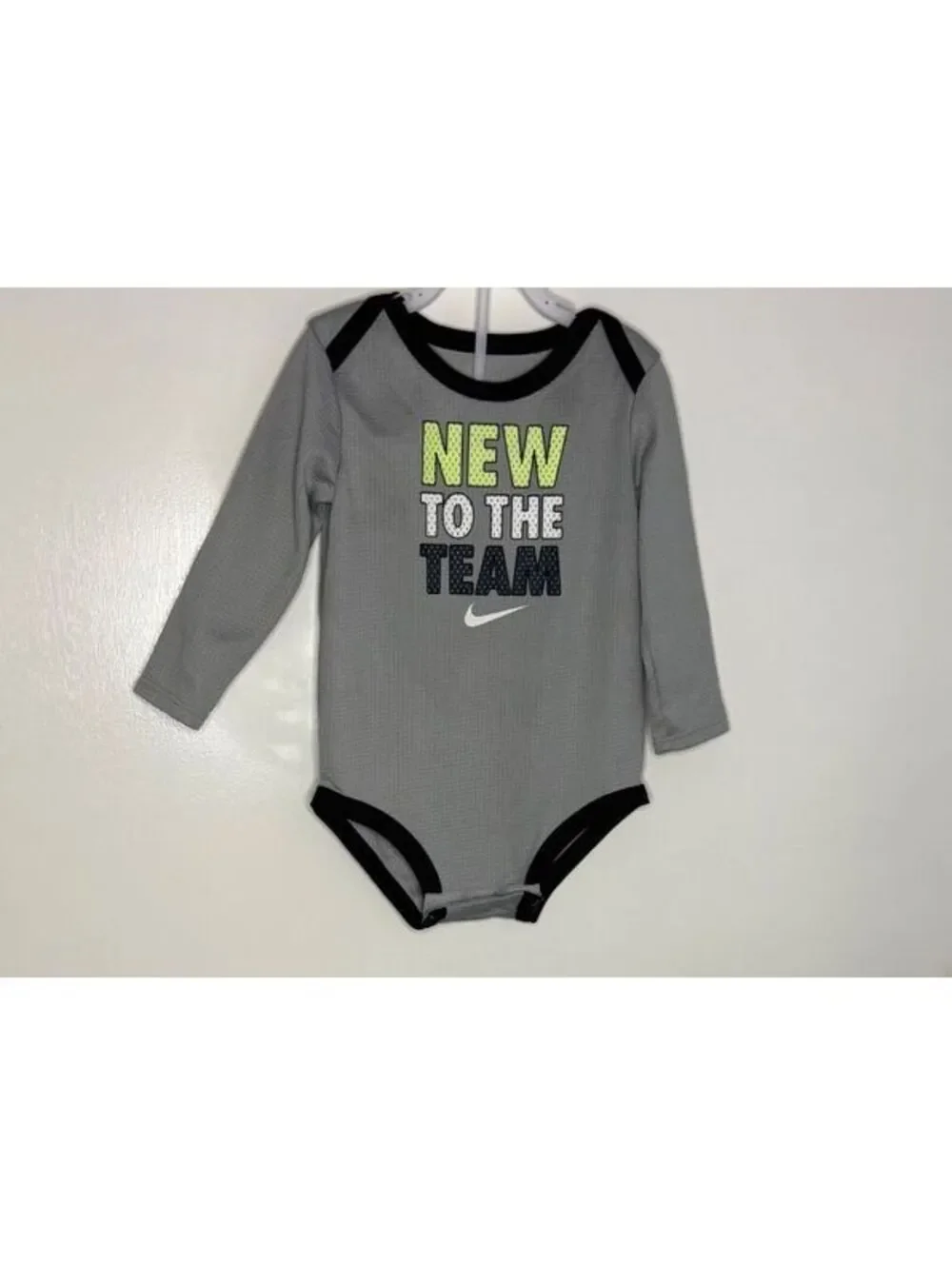 Nike Baby Long Sleeve Bodysuit Size 18M Gray Dri-FIT 
